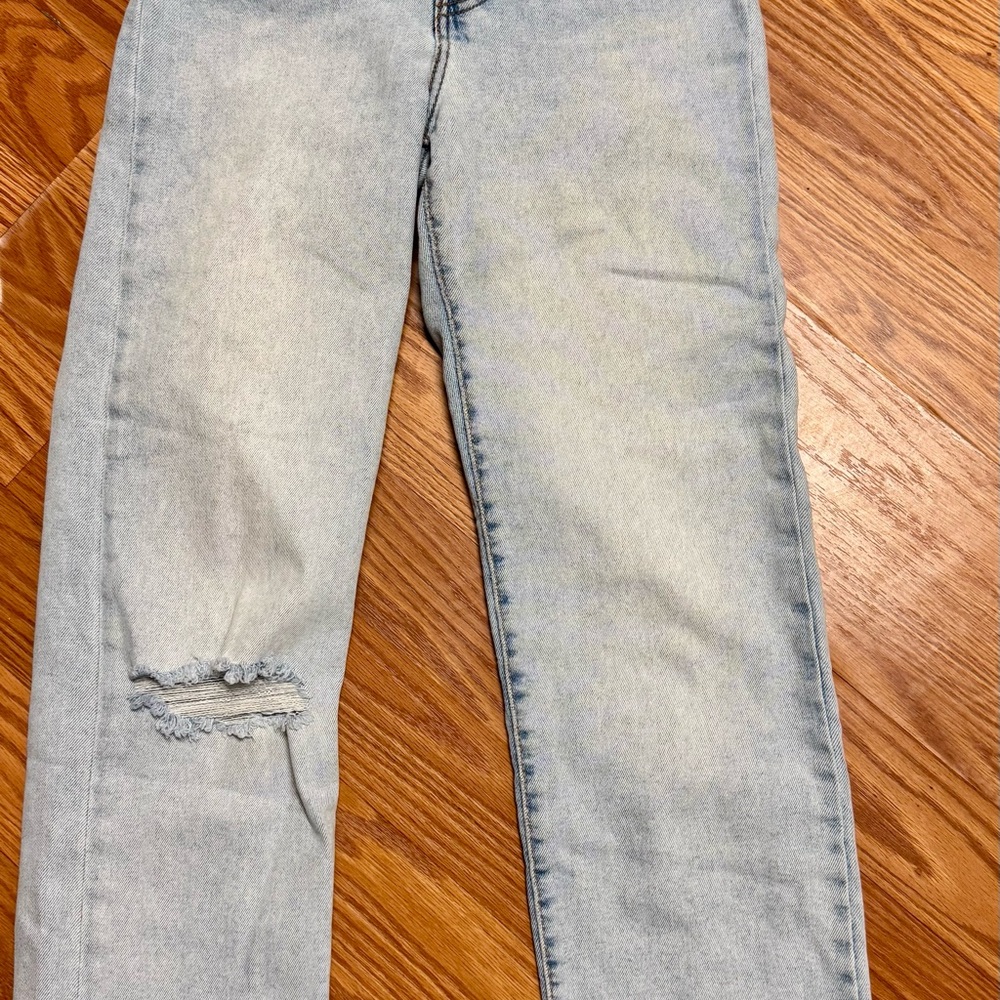 Levi's Light Wash Denim Jeans